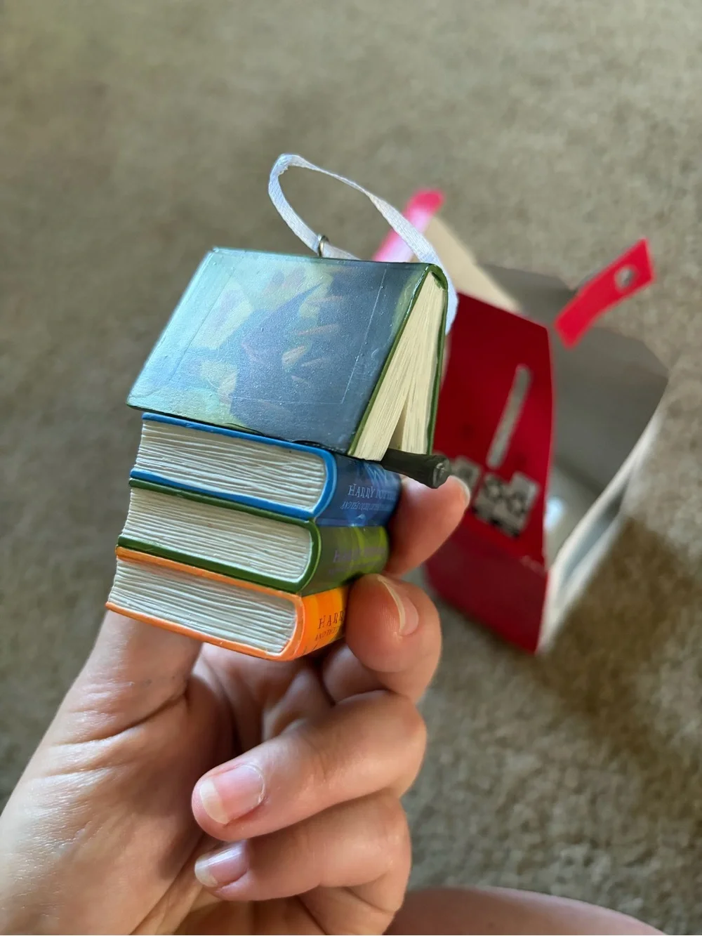 NWT Harry Potter Books and Wand Ornament